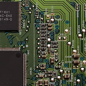 貼片電容器生產(chǎn)廠家選擇除了看資質(zhì)還要關(guān)注哪些？